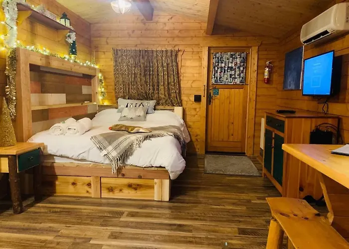 Fancy Fireflies Cabin